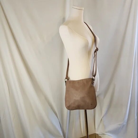 🍒 maurices Taupe Crossbody - Picture 2 of 5